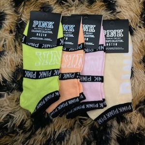 NWT PINK Victoria’s Secret Socks 4 pairs 📬SEND ANY OFFER 🖋